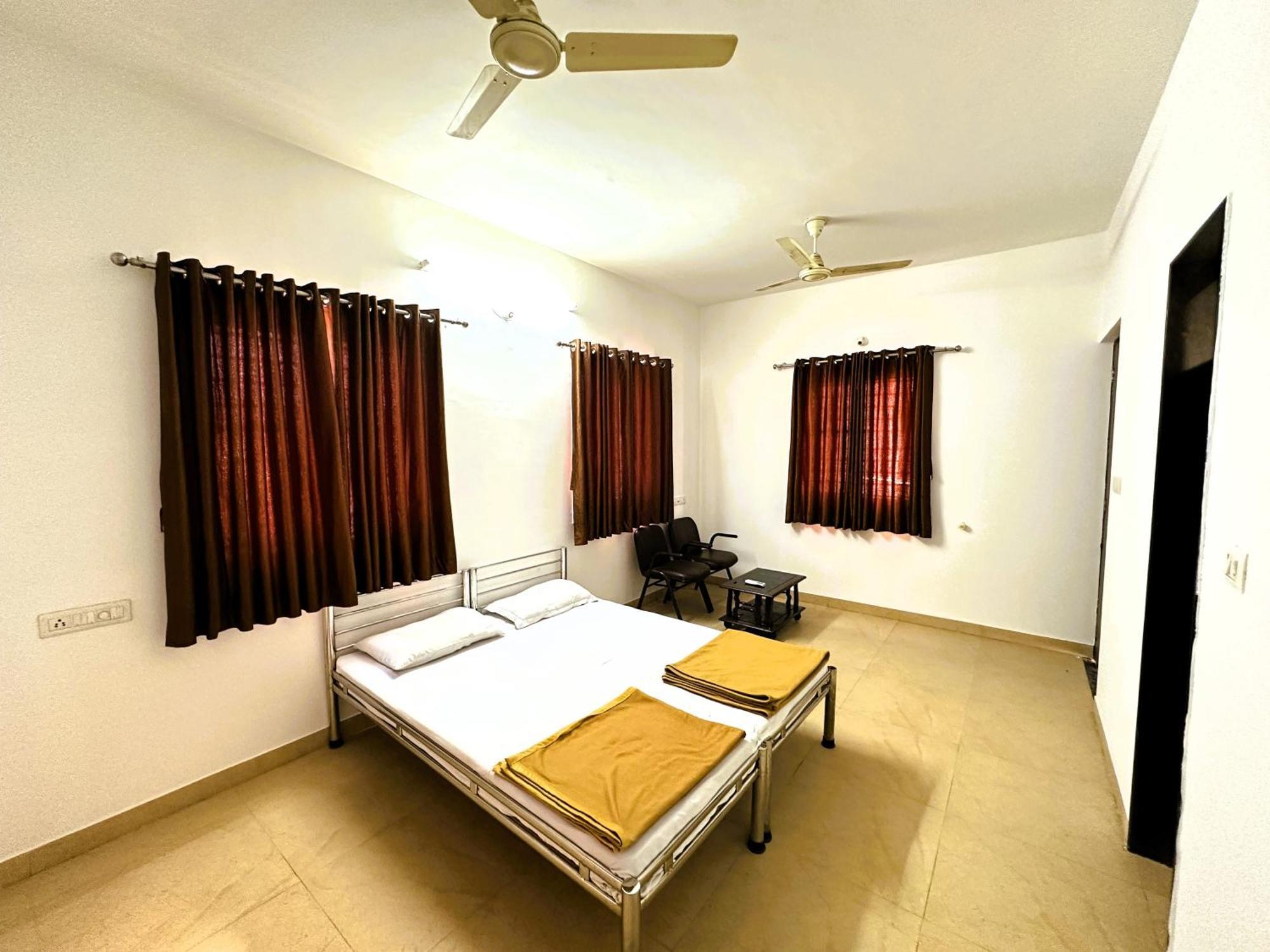 Ranjan Vadi Hotel Bhudzs Kültér fotó